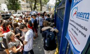 Segundo dia de provas do Enem 2024 ocorre neste domingo; veja horários e o que levar.