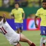 Brasil enfrenta Venezuela pelas Eliminatórias para a Copa de 2026, no estádio Monumental de Maturín.