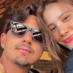 Declaração chama atenção nas redes sociais. "Sempre te amei em silêncio", diz atriz de ex-malhação da Globo.