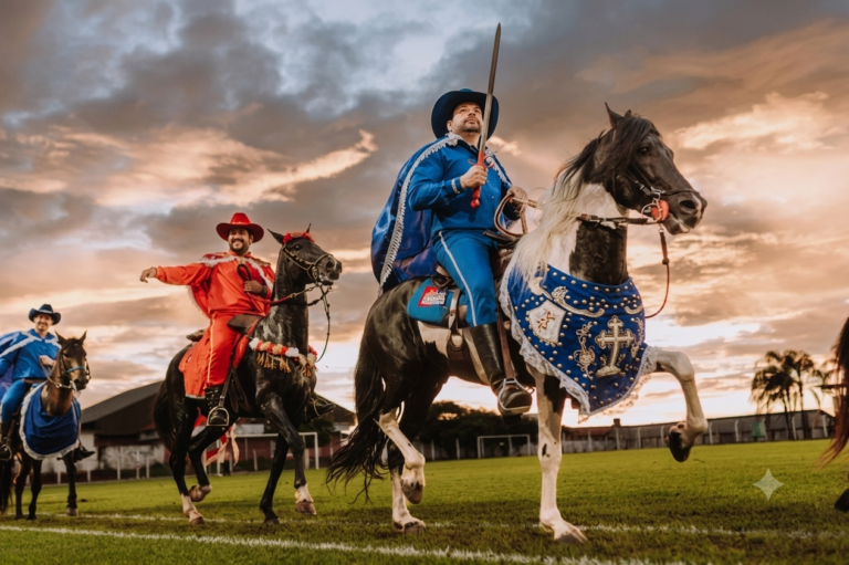 68ª edição das Cavalhadas movimenta com tradição, fé e cultura em Santa Terezinha de Goiás