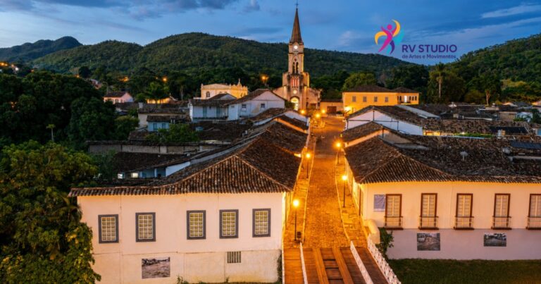 Excursão leva turistas para um dia de história, natureza e lazer na Cidade de Goiás e Balneário Santo Antônio