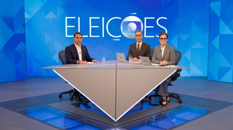 Flávio Bolsonaro questiona condenação de Jair Bolsonaro e afirma que respeitará resultado das eleições