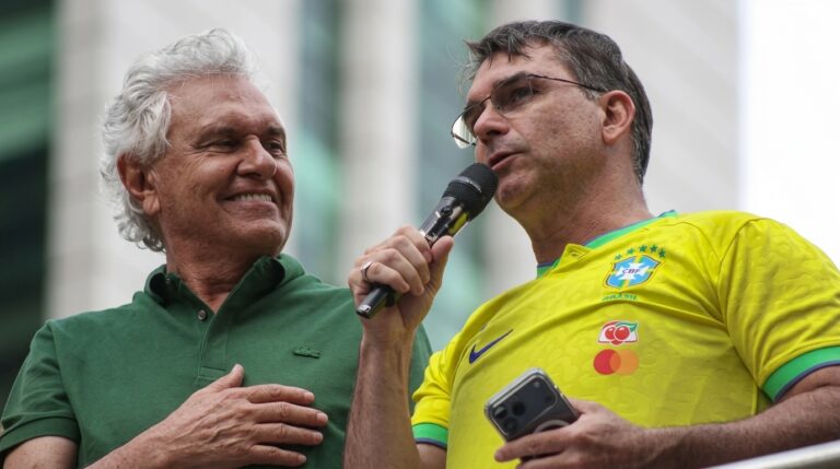 Ronaldo Caiado e Daniel Vilela recebem Flávio Bolsonaro em Goiânia para oficializar apoio no segundo turno